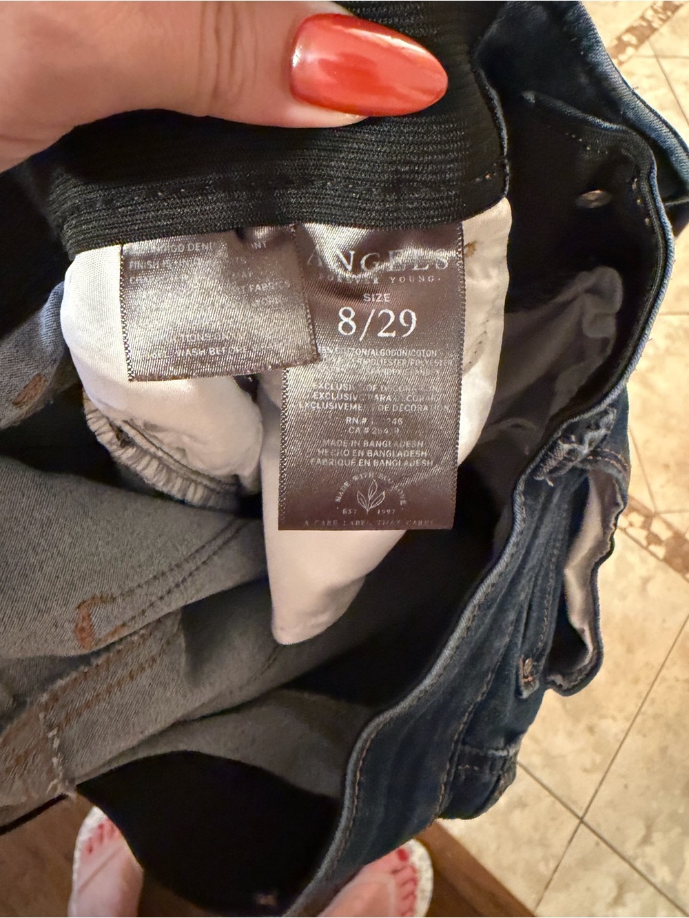 Angels Forever Young Everluxe Lift Straight Jeans Size 8/29 Dark Wash - Picture 5 of 5
